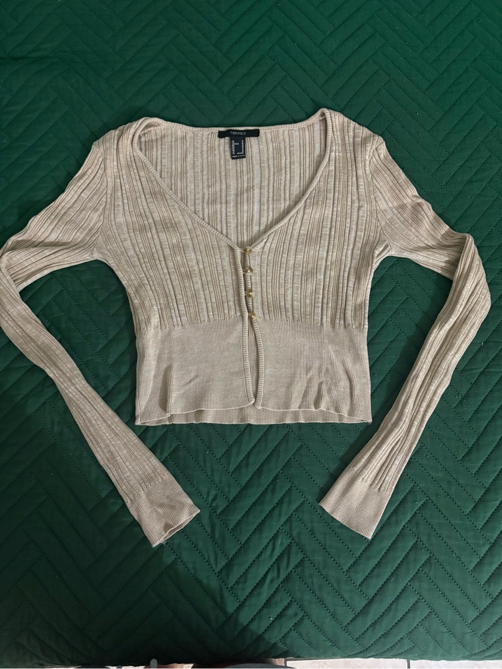 Forever 21 Cream Ribbed V-Neck Cropped Cardigan